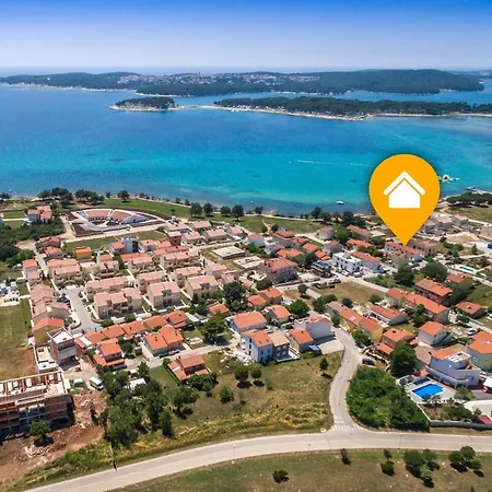 Alejandro - 100m From Beach Apartament